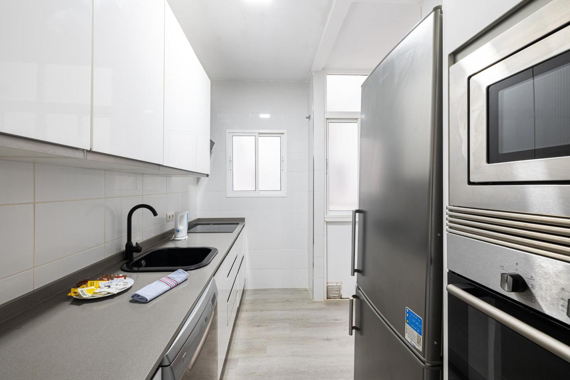 H2m Marmoles 3 & 2 Banos Con Balcon Appartement